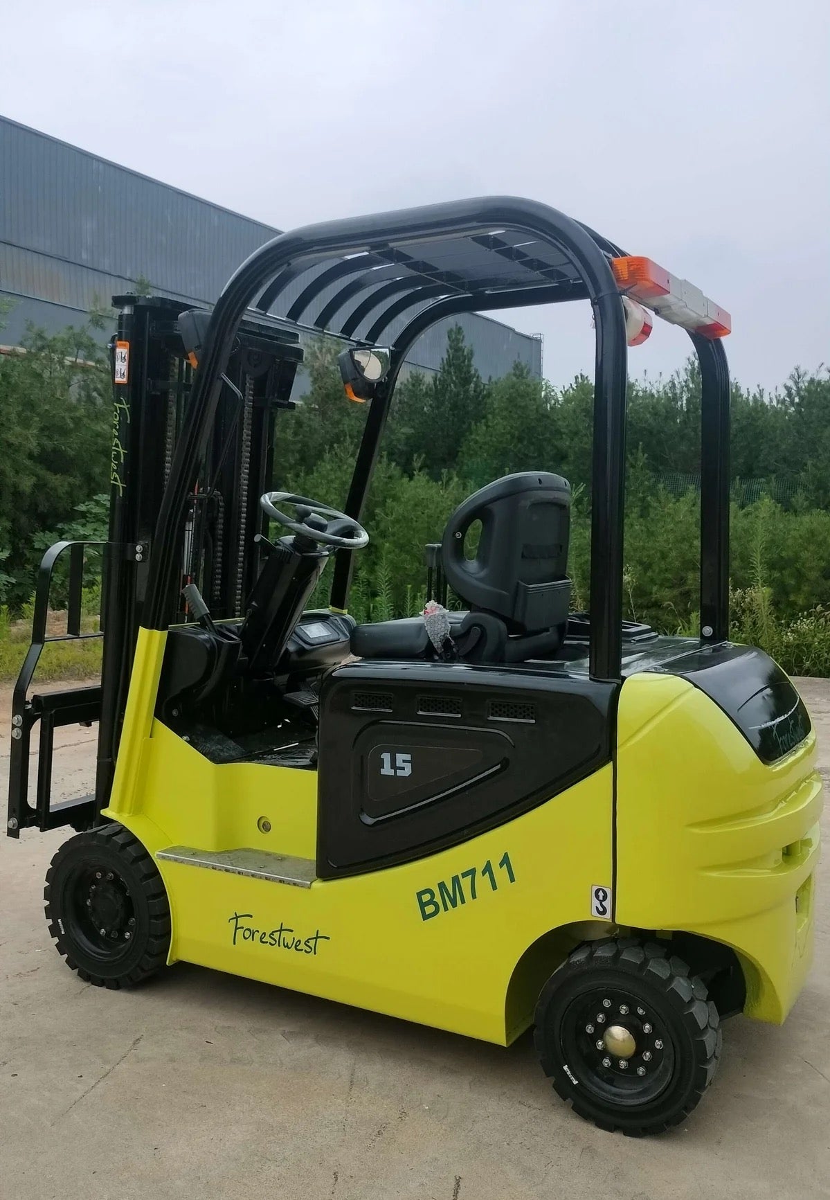 1.5ton Electric Forklift BM711