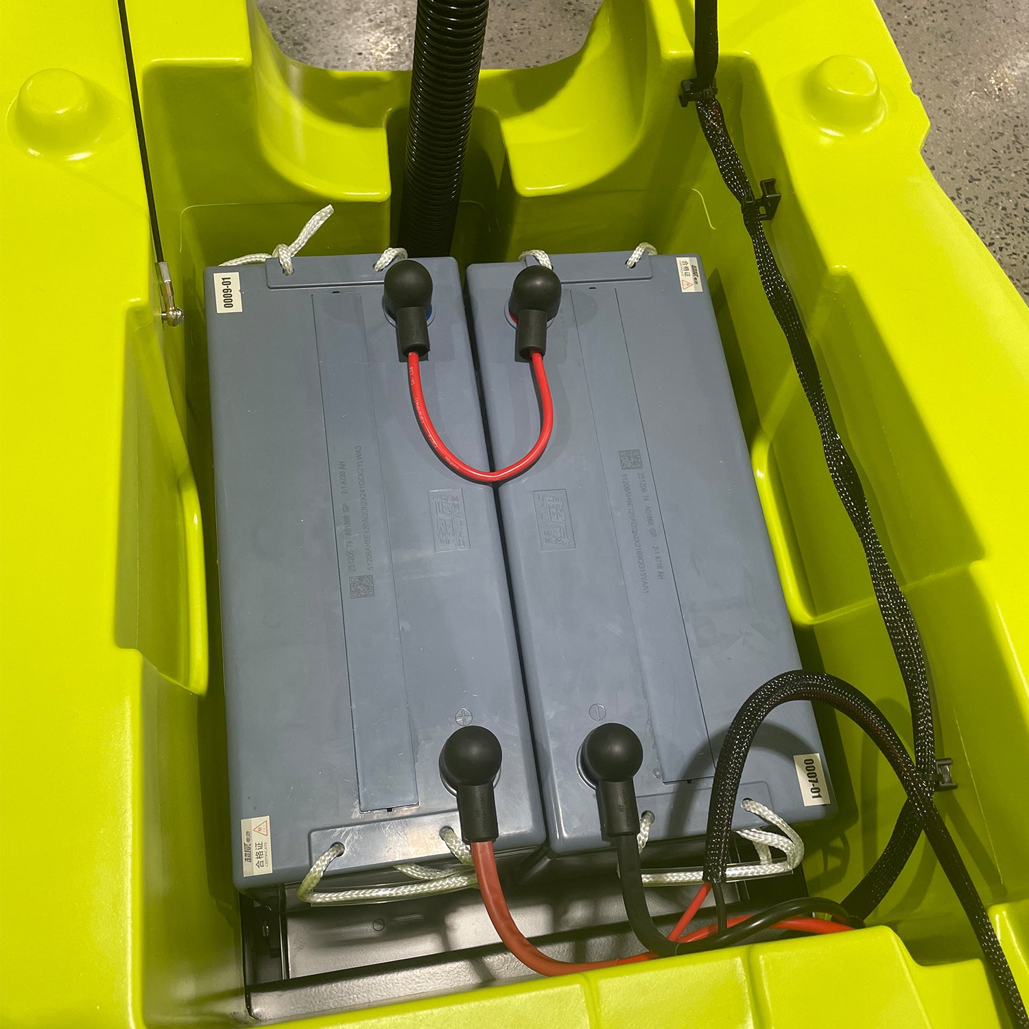 Forestwest Double Brush Floor Scrubber, Battery Powered, Ride-On, BM903